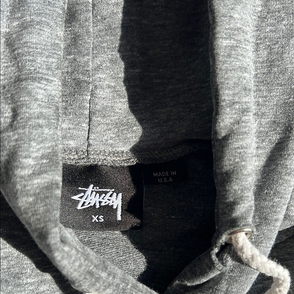 Stussy Gray Hoodie with Vibrant Graphic - Picture 5 of 8
